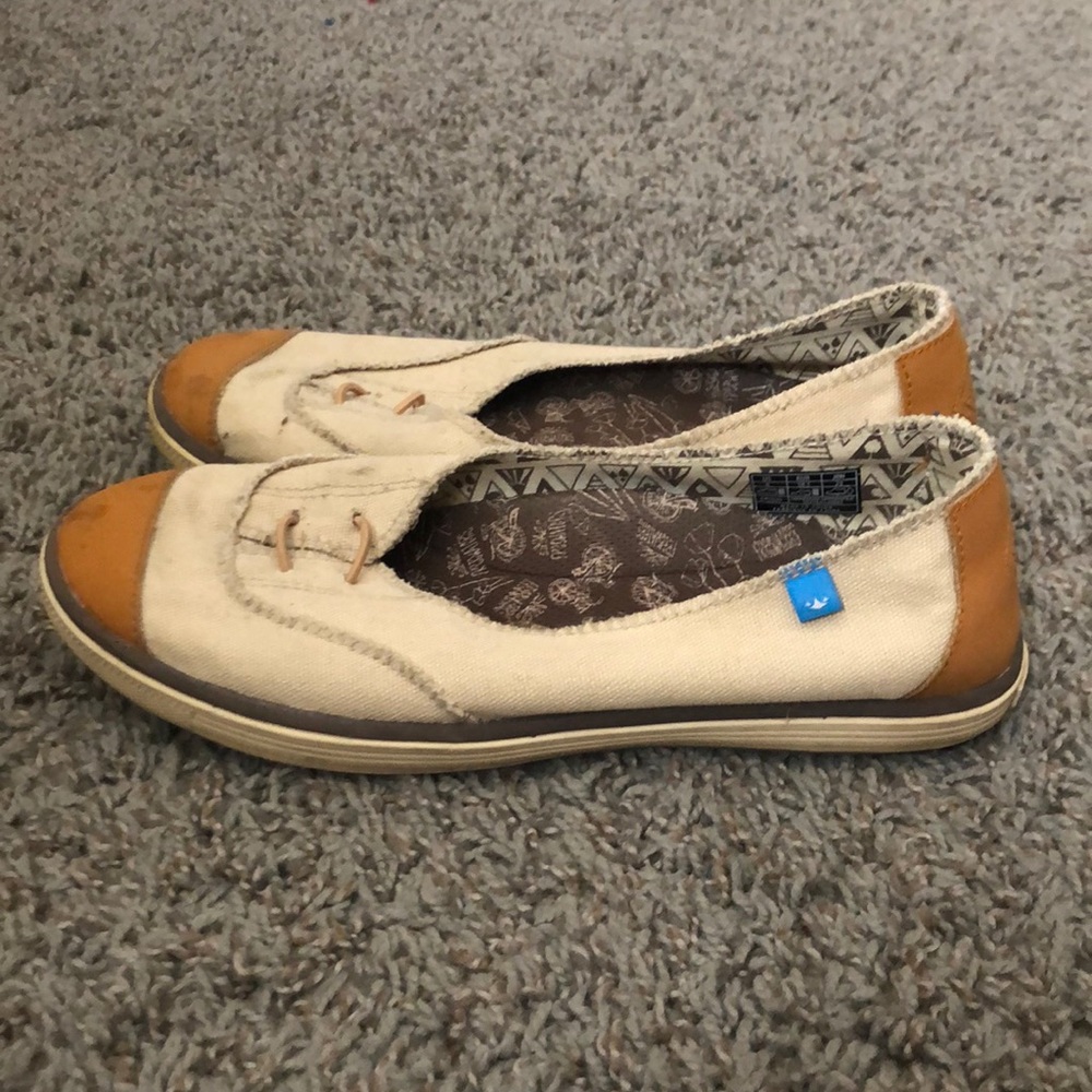 Flats - Picture 2 of 2